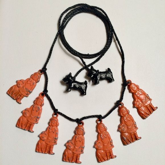 Vintage Cracker Jack Charm Necklace - Picture 2 of 7